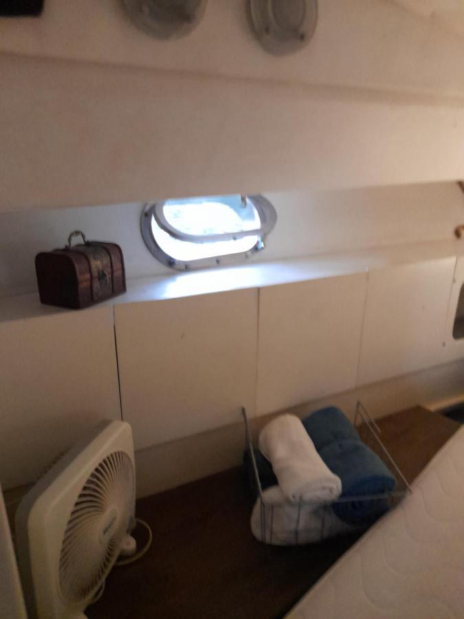 Barco Lucky Hotel Sant Adria de Besos Buitenkant foto
