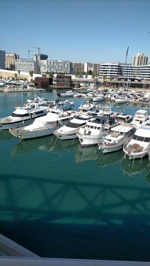 Barco Lucky Hotel Sant Adria de Besos Buitenkant foto
